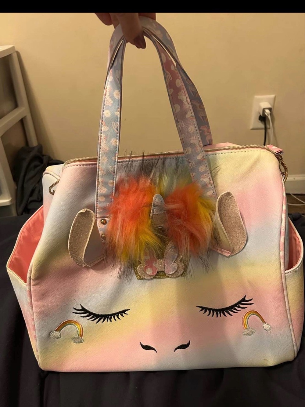 Under One Sky - unicorn weekender zipper bag